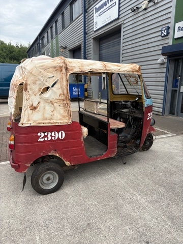 Second hand tuk tuk for sale — photo 5